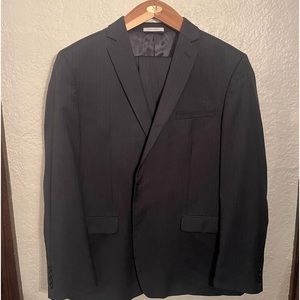 Men’s Suit